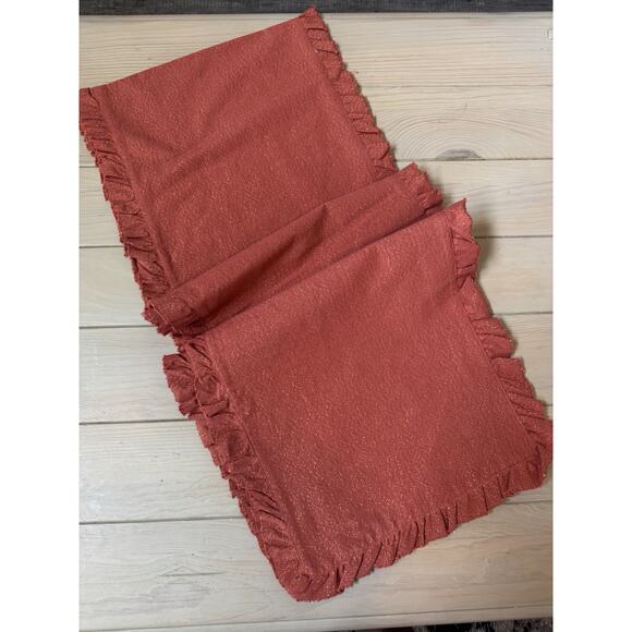 Nicole Miller Orange W/Gold Sparkles Table Runner 16.5”x89” Ruffles. - Picture 1 of 5